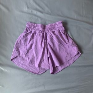 Lululemon Tracker Short V purple